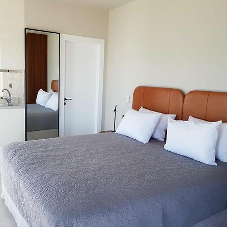 Houmas Apartments Yialos Ngoại thất bức ảnh