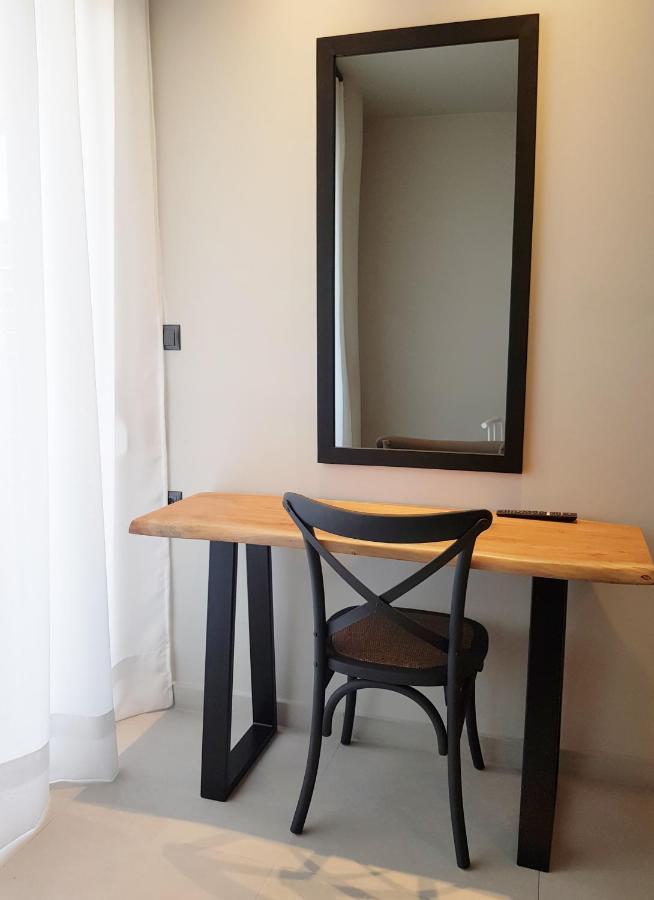 Houmas Apartments Yialos Ngoại thất bức ảnh