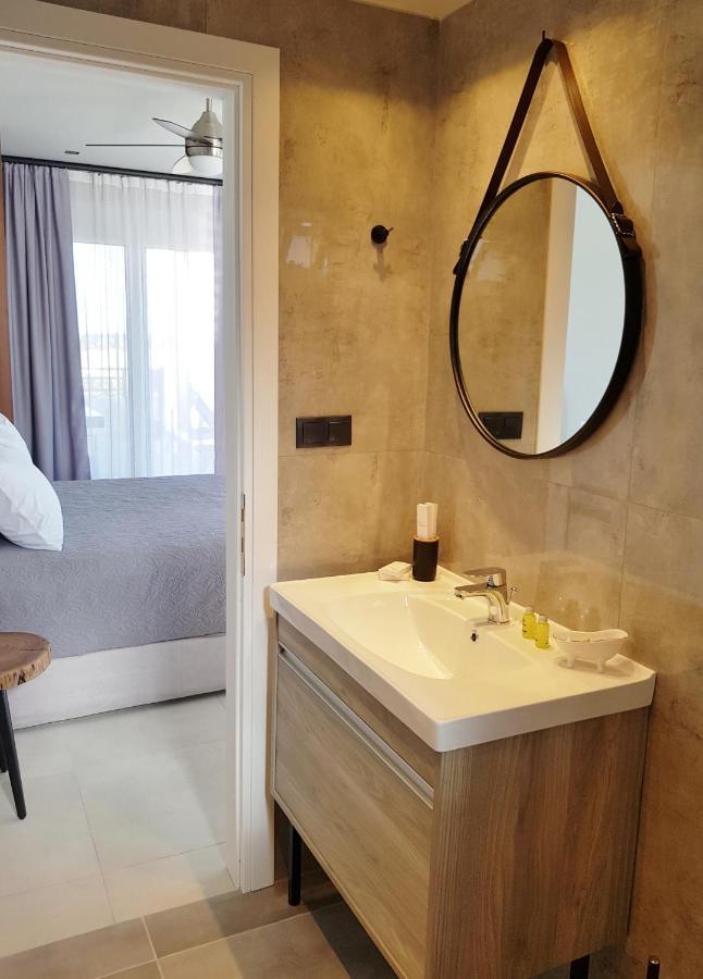 Houmas Apartments Yialos Ngoại thất bức ảnh